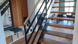 Treppenstufen-Wildeiche-mit-wenigen-Astlöchern